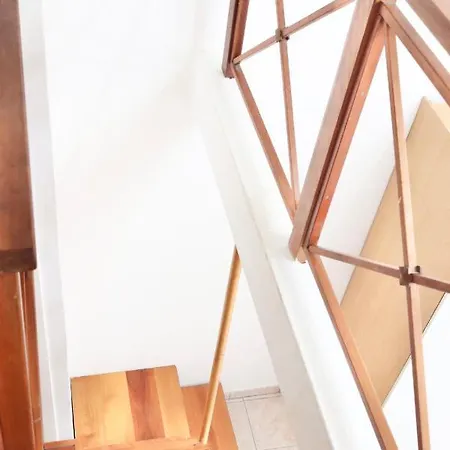 Independent Loft Private Entrance And Courtyard
